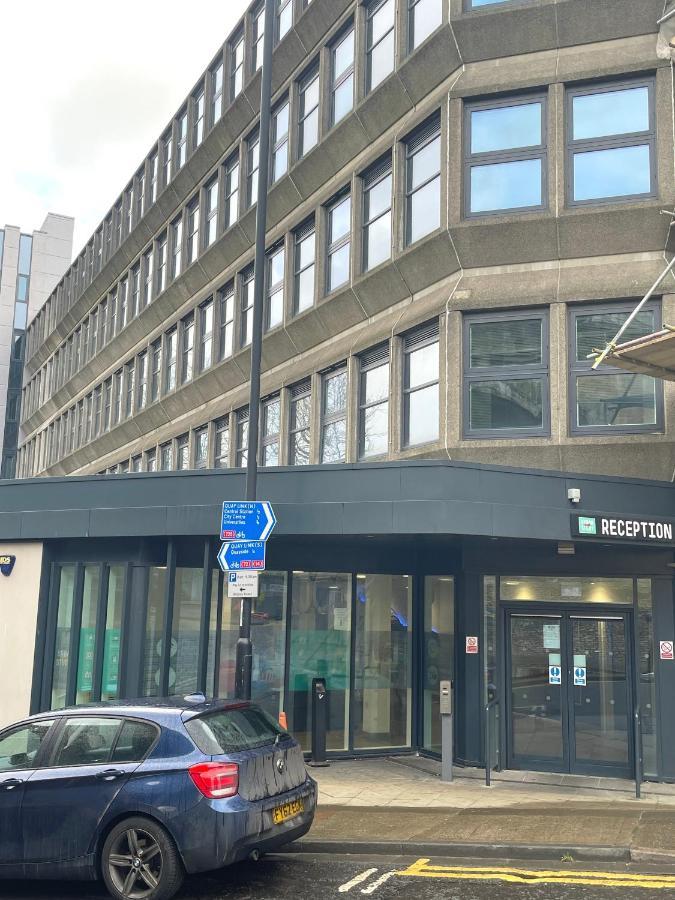 Natural Studio By Hnfc Stays Newcastle-upon-Tyne Extérieur photo